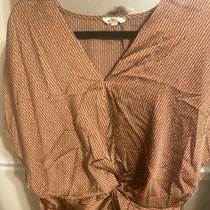 Beautiful Bronze/Gold knotted shirt